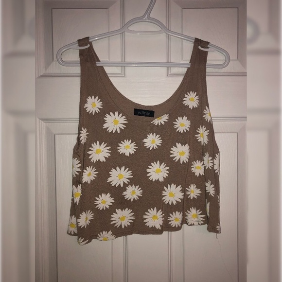Cropped Daisy Tank Top - Picture 1 of 3
